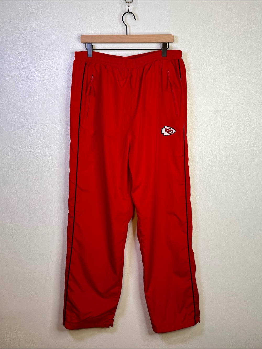 Vintage 1999 Puma Kansas City Chiefs NFL Pro Line Track Wind Pants Men's XL Red